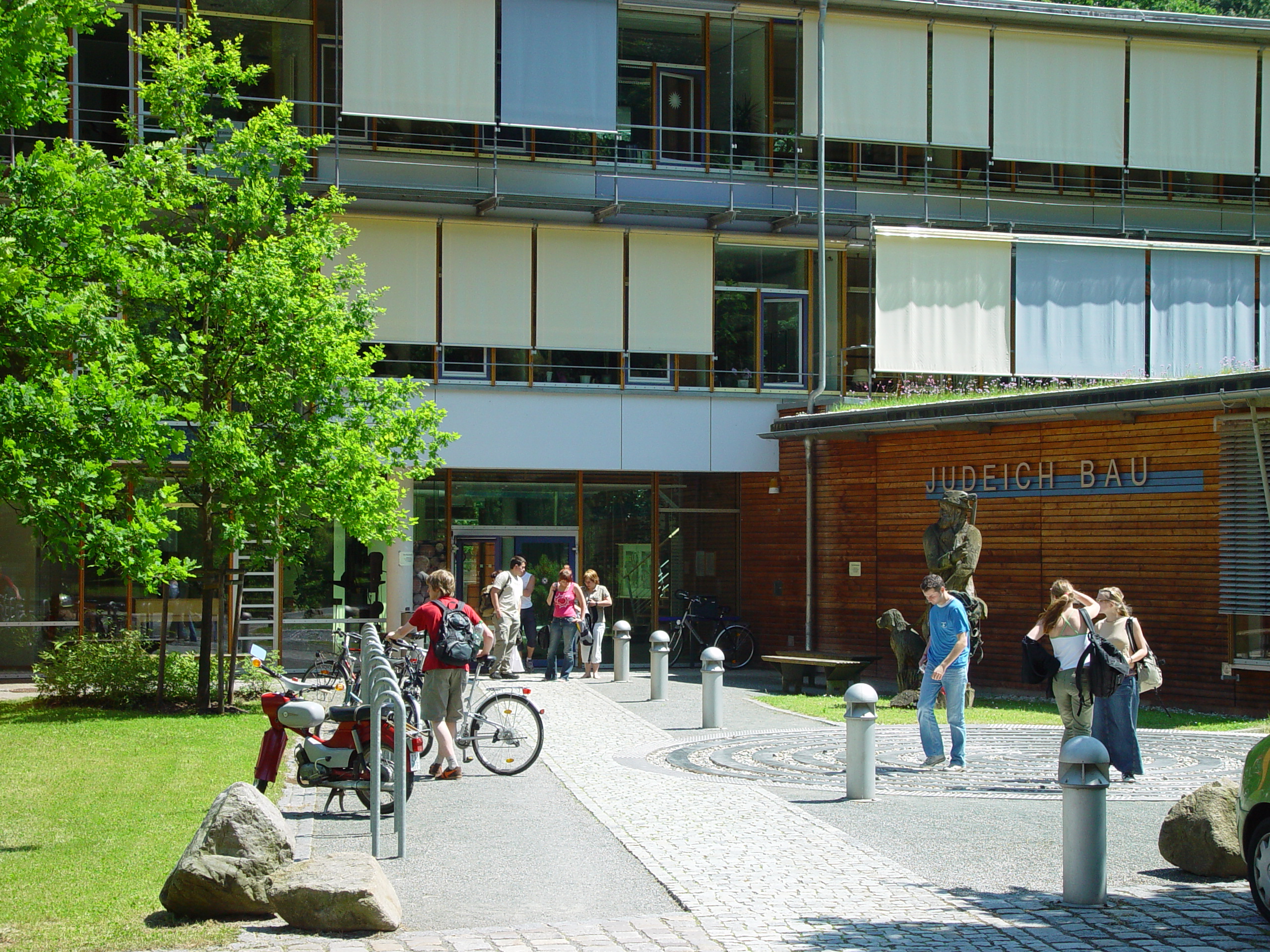 Eingang Judeich Bau