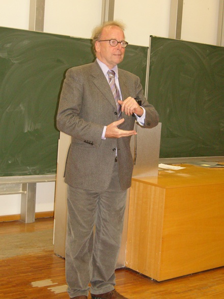 Referent: Prof. Dr. Gerd Langguth (Bonn)
