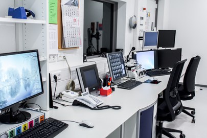 scanner operate room