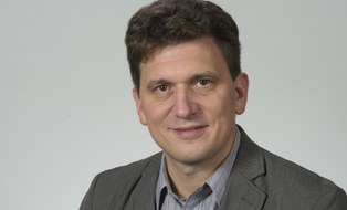 Portrait Prof. Alexander Dalpke