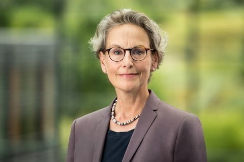 Portrait von Prof. Dr. Ursula M. Staudinger