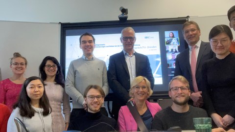 Mitglieder des Graduioertenkollegs mit Herrn Ulrich Weitz