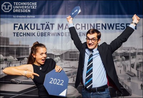 Plakat zum Tag der Fakultät Maschinenwesen 2022