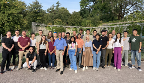 Die Forschergruppe von Professor Kaskel in Weimar.