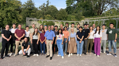 Die Forschergruppe von Professor Kaskel in Weimar.