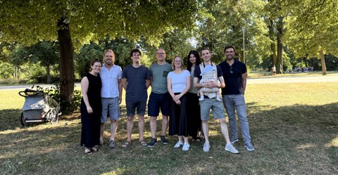 Die Alumni des zweiten Graduiertenkollegs beim Treffen im Großen Garten.
