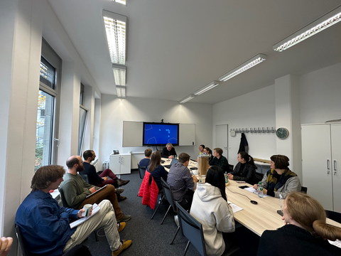 Professor Patzelt besucht das Graduiertenkolleg