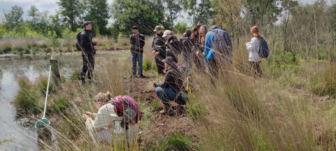 Gruppe Studierender am Hochmoor
