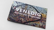 Foto von Buchcover mit Aufschrift Venedig