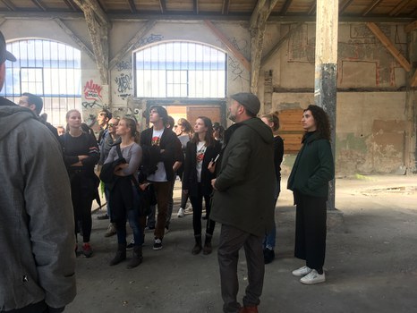 Ortsbesichtigung Workshop  Berlin RAW_Gudrun Deppe_2018.jpg