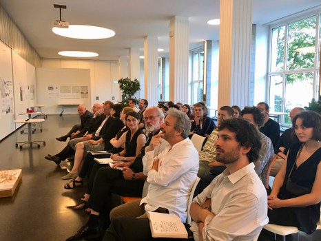 Abschlusspräsentation des Städtebauentwurfes "Aš_Selb: Unified by the Border"mit den Kollegen der Partneruniversitäten aus Delft, Prag und Strasbourg.August 2019.Professur für Städtebau.Copyright:AMdJ .jpg