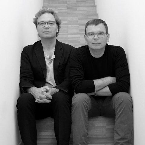 Portrait von Ansgar (links) und Benedikt Schulz