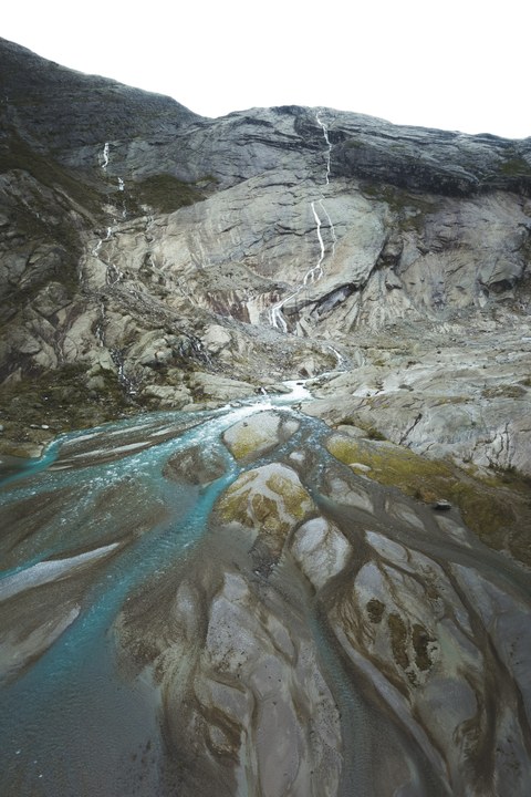 Siegerfoto des Fotoworkshops „Landschaft in Sicht: Alles im Fluss“ von Max Reichenbach, Foto eines Gletscherfluss