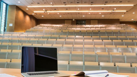 Hörsaal_leer