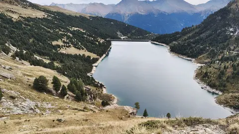 Blick auf die französischen Alpen während einer Wanderung in Aussois