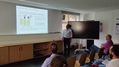 Vortrag von Prof. Niemunis zum HCA-Modell