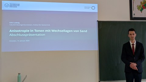 Herr Ludwig bei seiner Abschlusspräsentation