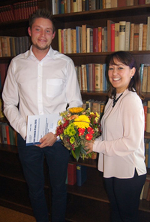 Marcel Kun (Preisträger 2015), Steffi Wagner (Vorsitzende des Alumnivereins)