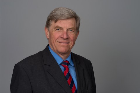 Porträt Rainer Schach