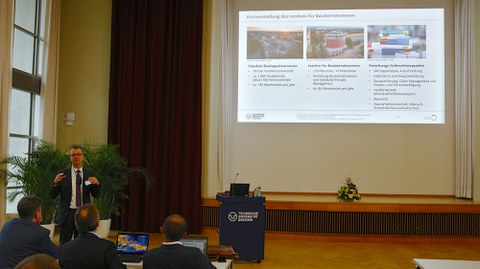 1. Deutsches Industrieseminar BETON-3D-DRUCK