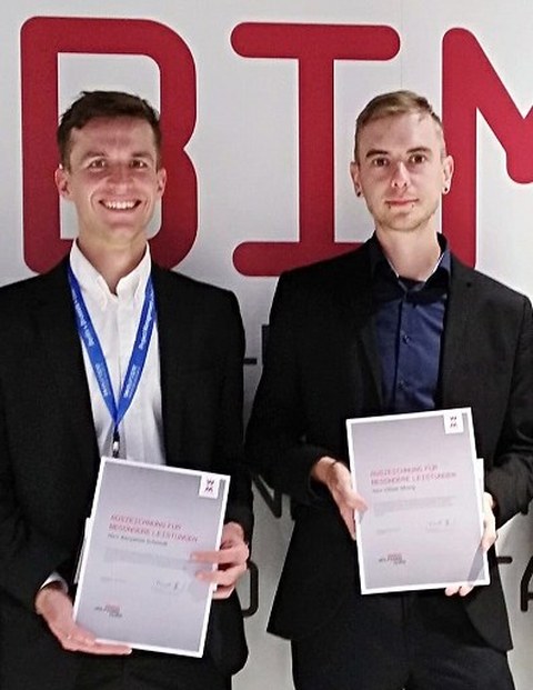 Benjamin Schmidt (links) und Oliver Mosig zur Preisverleihung in München