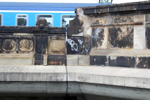 Railing on the Marienbrücke