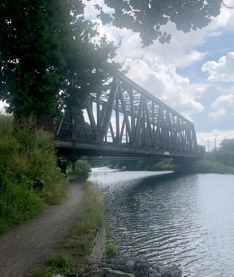 Eisenbahnbrücke über den Mittellandkanal