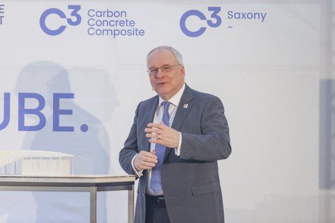 Foto zeigt Impressionen der Einweihung des Carbonbetonhauses CUBE am 28.09.2022 in Dresden