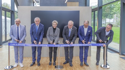 Foto zeigt Impressionen der Einweihung des Carbonbetonhauses CUBE am 28.09.2022 in Dresden