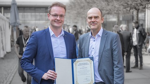 Jan-Hauke Bartels und Prof. Dr.-Ing. Steffen Marx