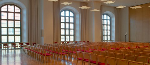 Saal Haus der Kirche