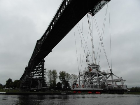Schwebefähre an der Rendsburger Hochbrücke