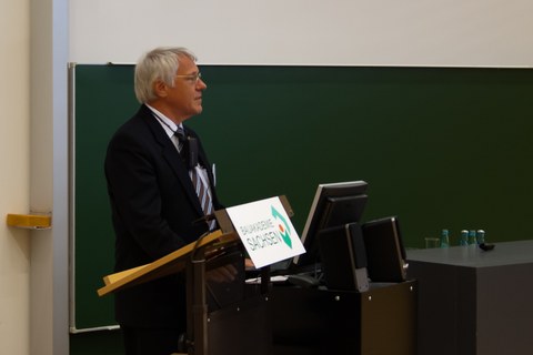 Prof. Dr.-Ing. Rolf Kindmann