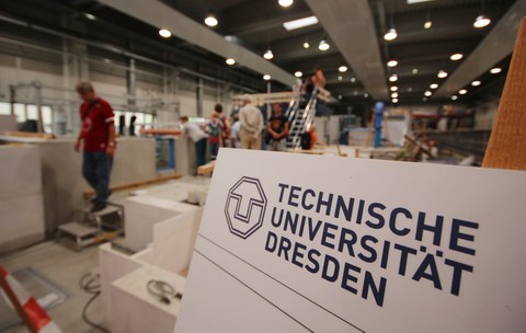 LNDW im Wasserbaulabor, Führung am Fischfreundlichen Wehr