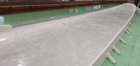 View of the collection channel towards the headwater at BHQ1 load case with Q1.2=410 m³/s