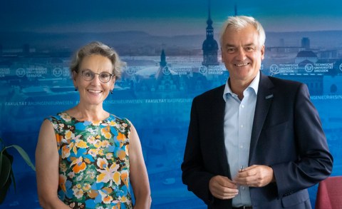 Rektorin Prof. Ursula Staudinger und Dekan 
