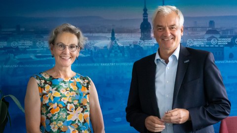 Rektorin Prof. Ursula Staudinger und Dekan 