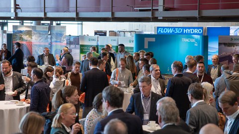 Messestände auf dem Wasserbaukolloquium