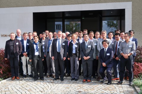 Gruppenbild der Teilnehmer