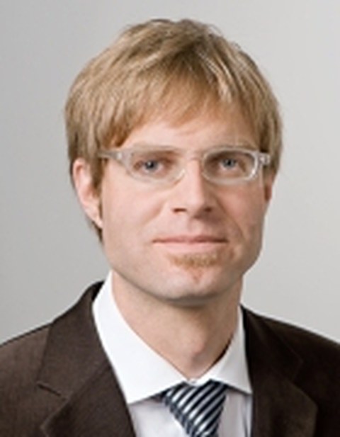 Prof. Straub