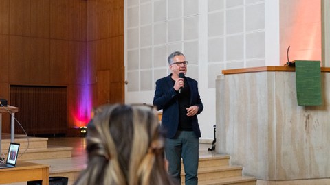 Vorlesung Gestaltungslehre in der Lukaskirche