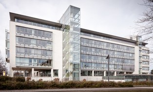 Ansicht Fakultätsgebäude 