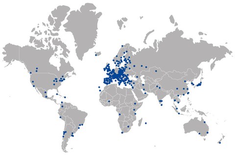 Weltkarte mit internationalen Mobilitäten