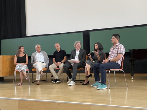 Podiumsdiskussion