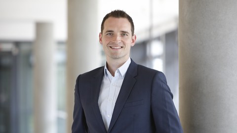Neuberufener Professor im Profil