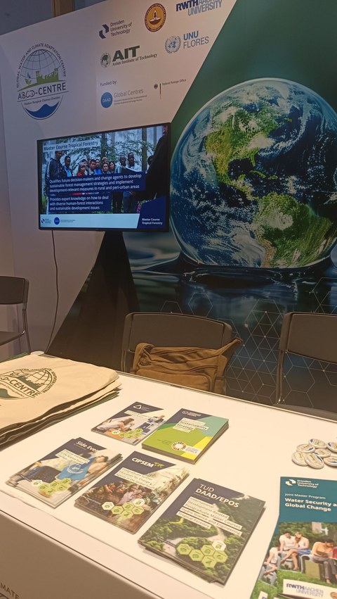 Stand des ABCD-Centres in der Ausstellung