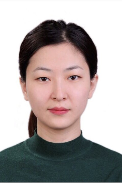 Ms Li Yinong