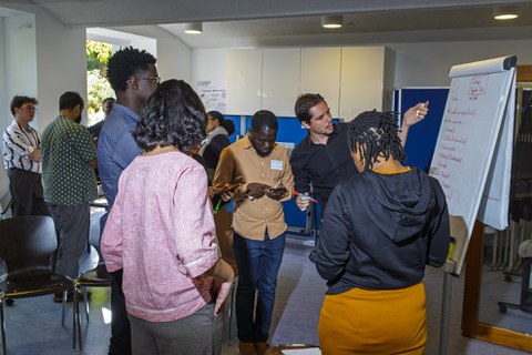 AvH Fellows and UNU Flores