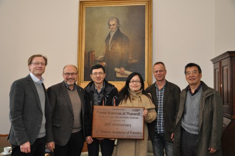 Representatives from the Chinese Academy of Forestry (CAF) visit in Tharandt