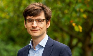 Foto des wissenschaftlichen Mitarbeiters Patrick Wordell-Dietrich